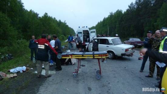 В страшном ДТП в Свердловской области погибли 4 человека