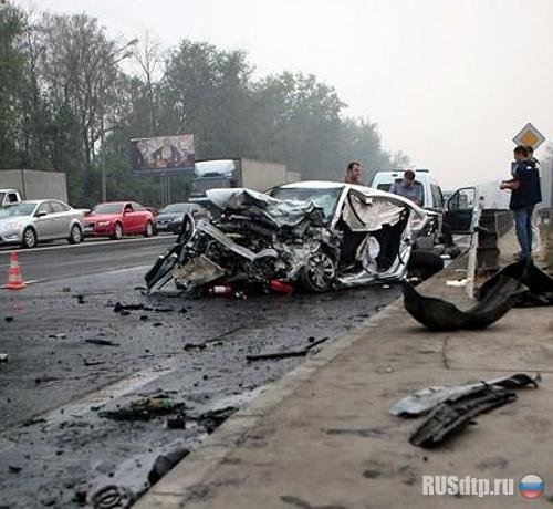 Три человека погибли в ДТП на Дмитровском шоссе