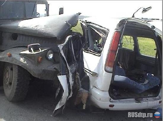 В аварии под Иркутском погибли 6 человек