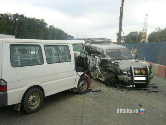 На трассе Владивосток-Хабаровск пьяный водитель устроил ДТП