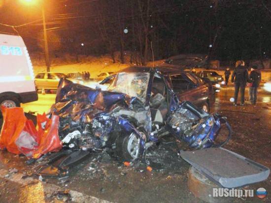 Черный Ford Mustang натворил бед в Киеве