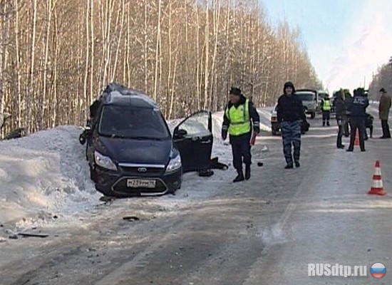 Водитель Ford Focus разбился насмерть в Екатеринбурге