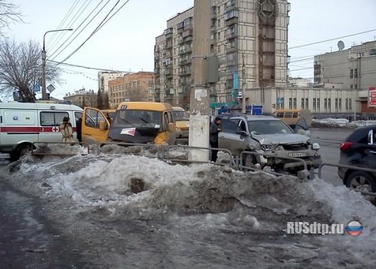 ДТП с участием маршрутки в Магнитогорске