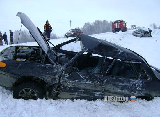 Женщина на Тойоте устроила крупную аварию под Томском