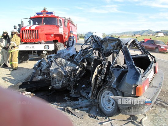 В крупной аварии в Дагестане погибли восемь человек
