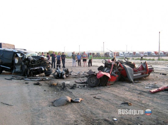 На трассе «Байкал» в крупном ДТП погибли 4 человека