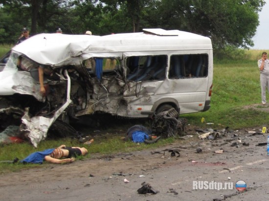 На Харьковщине в кровавом ДТП погибли 7 человек