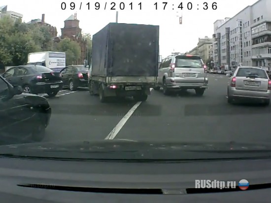 Авария на Новослободской улице
