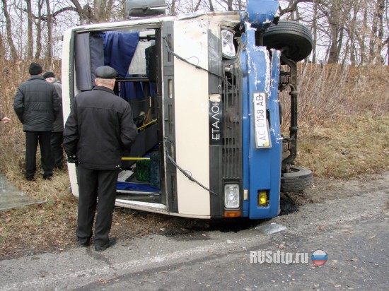 Автобус разорвал «Жигули» на части