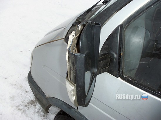 Снес зеркало и смылся Снес зеркало и смылся