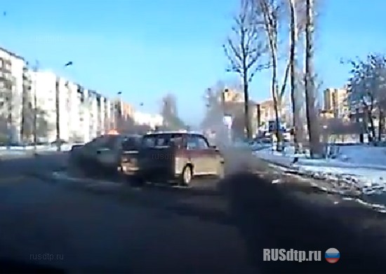 Псковский таксист травмировал 4 человека