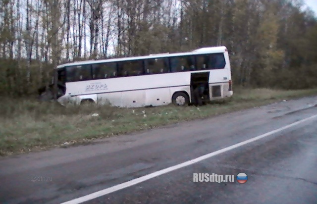 УАЗ против автобуса МАН
