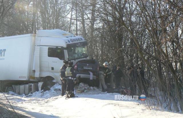 5 трупов в «Дастере»