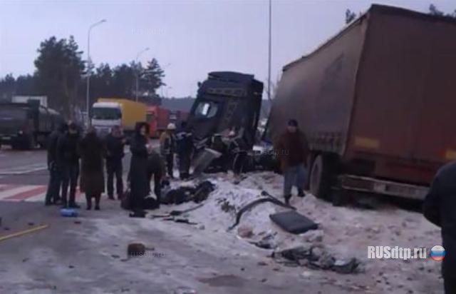 5 человек погибли в ДТП на трассе Киев-Чоп