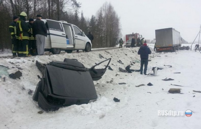 Четверо погибли под фурой