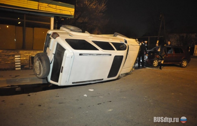 Гольф нокаутировал внедорожник