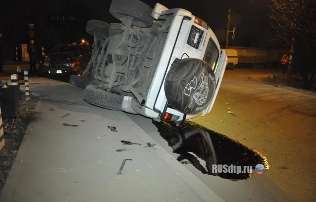 Гольф нокаутировал внедорожник