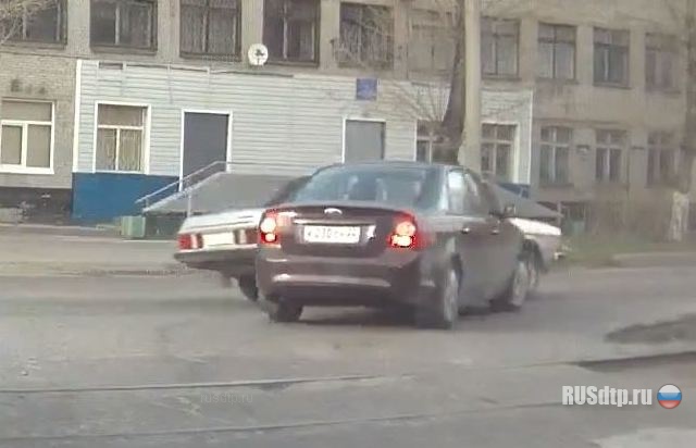 Аккурат в дверь