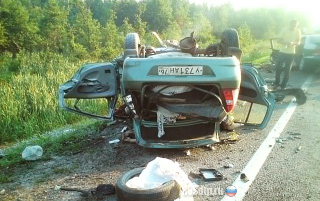 Семь человек погибли в ДТП в Ярославской области