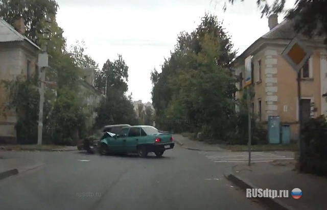 "Обе главные" \»Обе главные\»