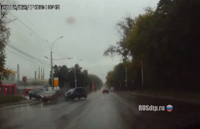 Матиз в заносе