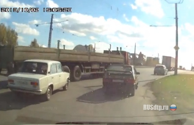 Ты в аварию попал!