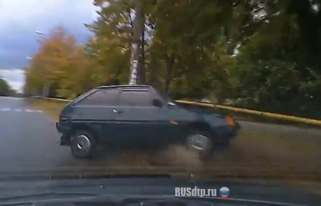 Зато обогнал... Зато обогнал…