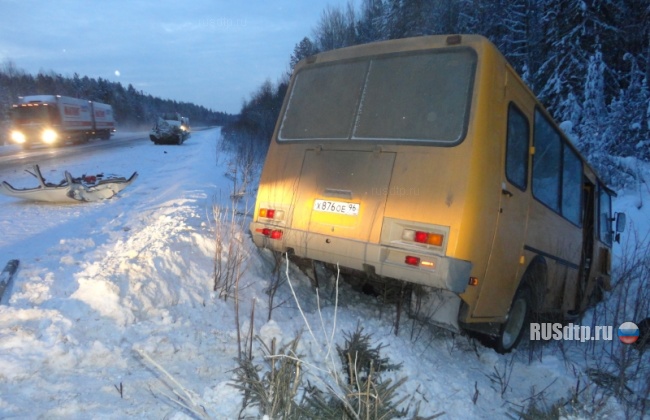 «Волга» протаранила автобус &#8212; двое погибших