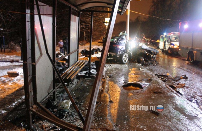 В Москве в крупном ДТП погибли два человека