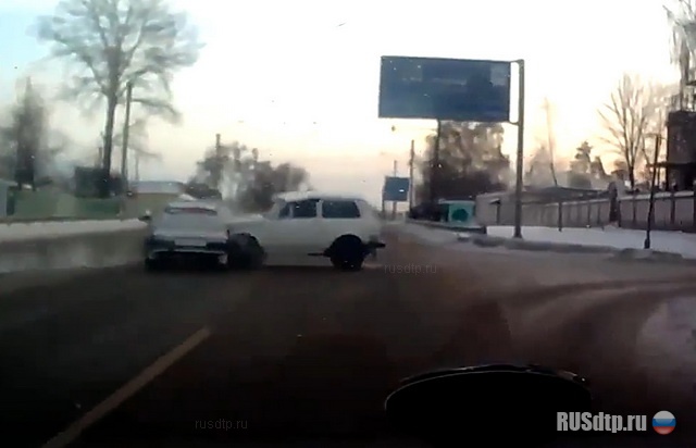 Как привязанный Как привязанный