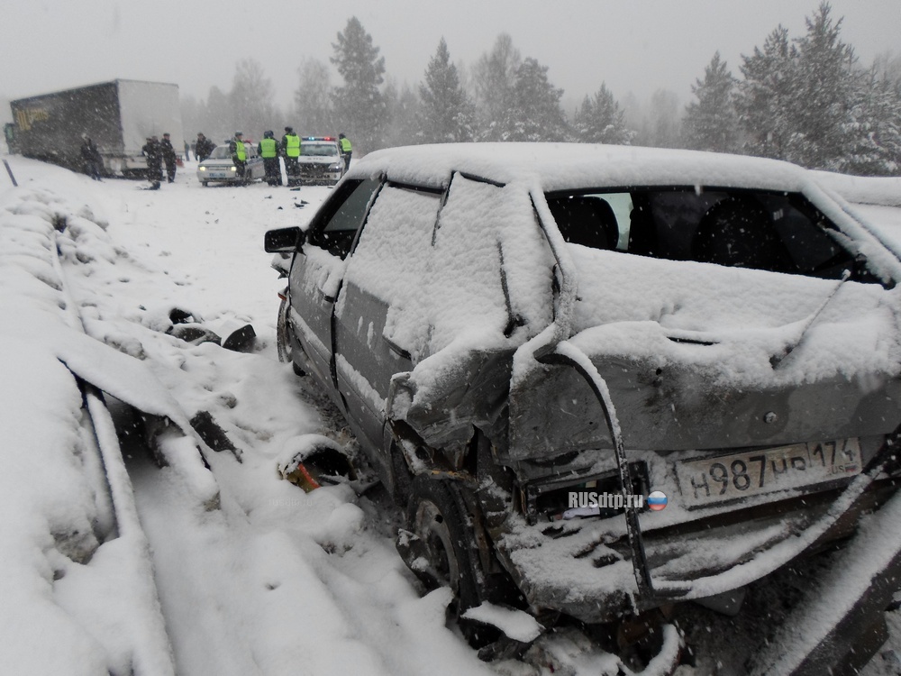 14 января 2014 год. Тойота хайлендер авария. Авария на трассе м5 под Ашой 17.01.2014.