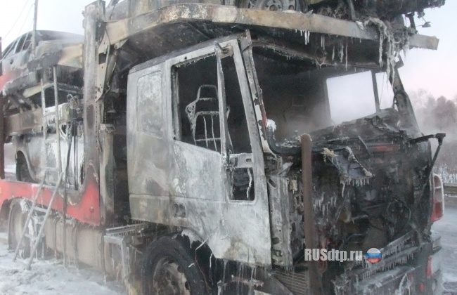 В городе Кстово загорелся автовоз