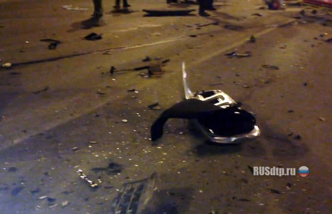 В Нижнем Новгороде в ДТП погибли 5 человек (фото, видео)