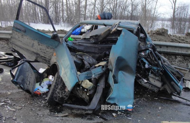 В Сызранском районе столкнулись три автомобиля