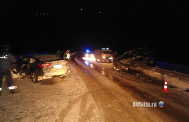 При столкновении «Hyundai» и «KIA» под Ханты-Мансийском погибли 2 человека