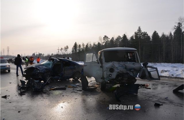 В Нефтеюганском районе столкнулись УАЗ и Шевроле