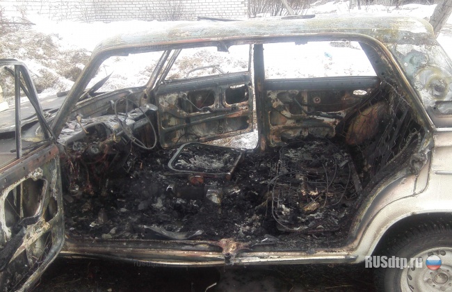 В Архангельской области в машине сгорел водитель