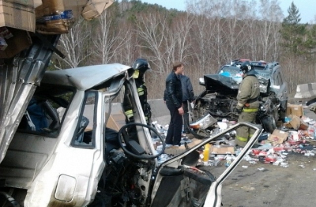 В Иркутском районе погиб пассажир грузовичка