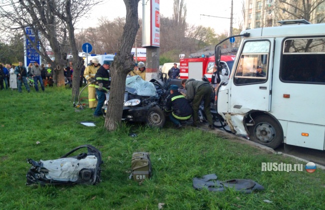 В Симферополе в ДТП погибли два человека