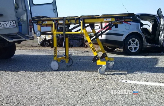 Под Астраханью погибли три человека