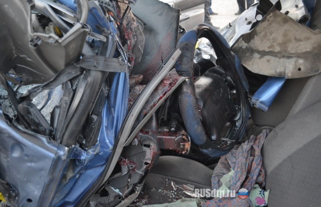 Супруги погибли при столкновении «Шевроле» с бензовозом