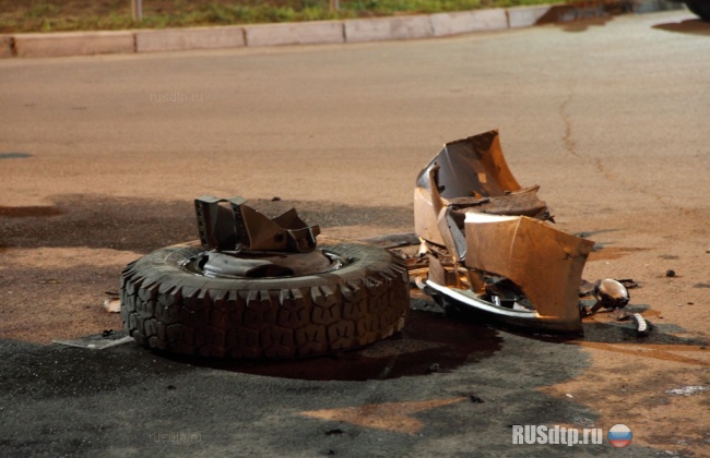 ЗИЛ опрокинулся на Оку