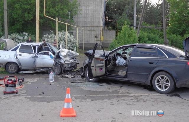 Под Азовом в ДТП погибли 3 человека