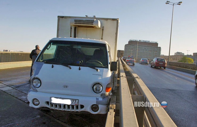 В Санкт-Петербурге столкнулись 12 автомобилей