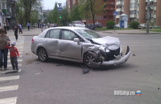 Авария с полицейской машиной в Пензе