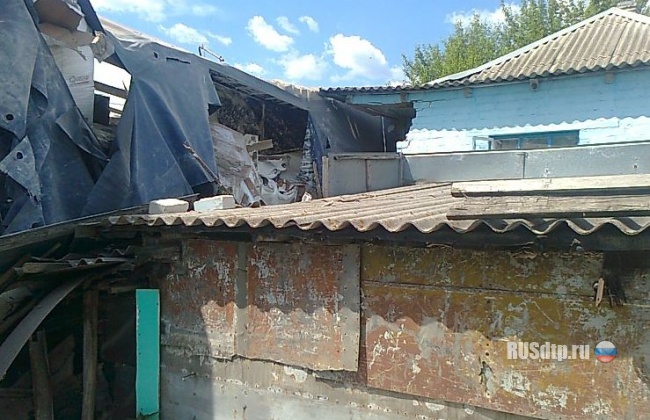 В Липецкой области фура снесла половину дома (фото)