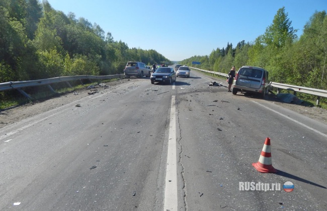 Уснувший водитель протаранил машину с многодетной семьей