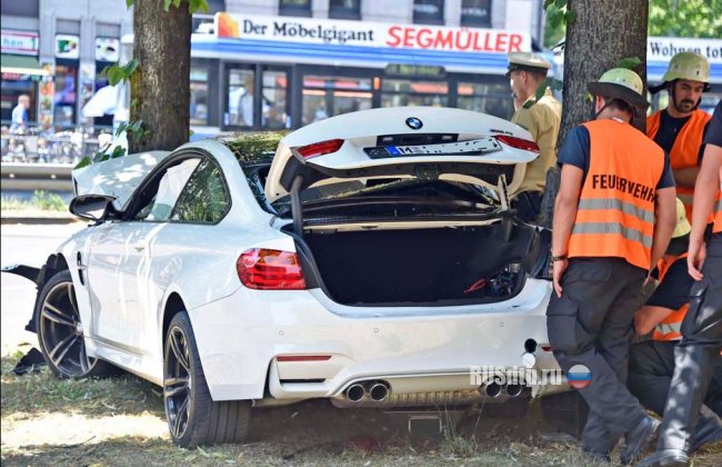 20-летний водитель разбил BMW M4