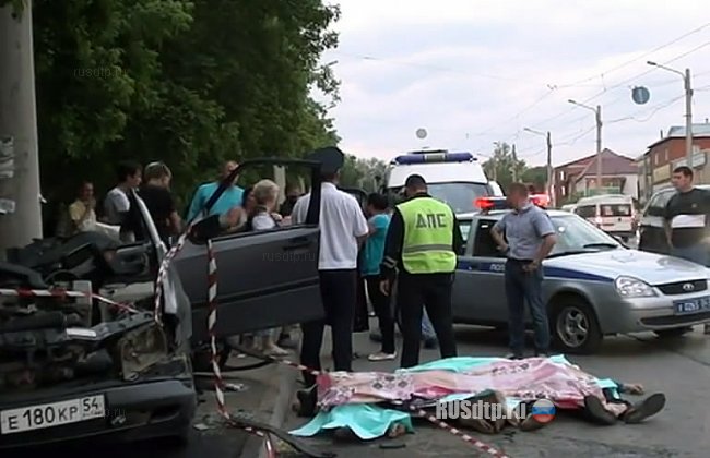 В Новосибирске в ДТП погибли 4 человека