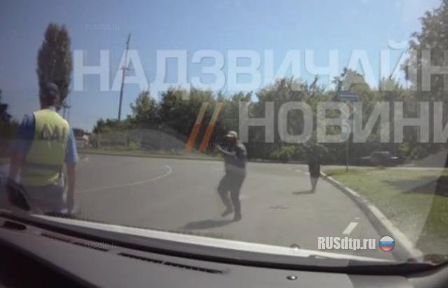 Двое неизвестных расстреляли сотрудников ГАИ в Донецке